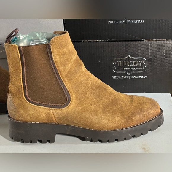 Men\'s Tan Suede Chelsea Boots main image 14